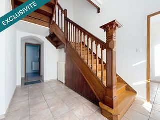  Immeuble � vendre 275 m�