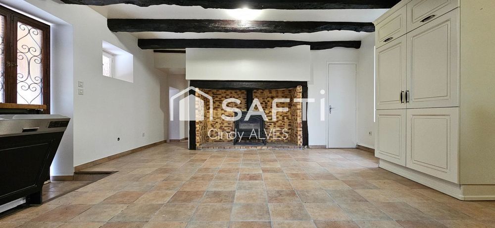 � vendre  Maison Ch�tres (24120)