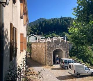  Maison � vendre 15 + pi�ces 457 m�