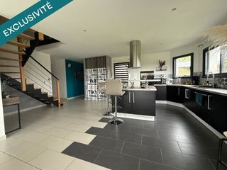  Maison � vendre 6 pi�ces 146 m�