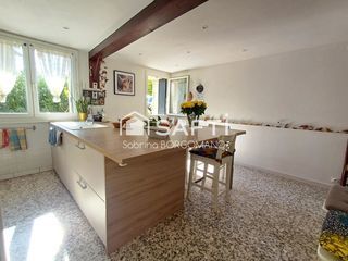  Maison � vendre 7 pi�ces 220 m�