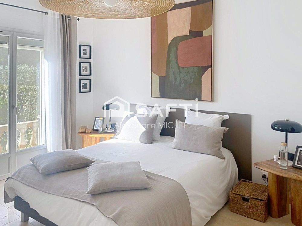 � vendre  Maison La Cadi�re-d'Azur (83740)