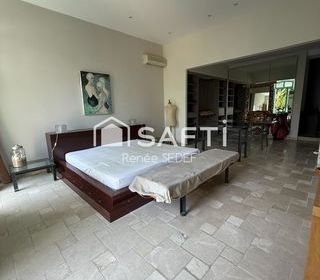  Appartement � vendre 3 pi�ces 148 m�