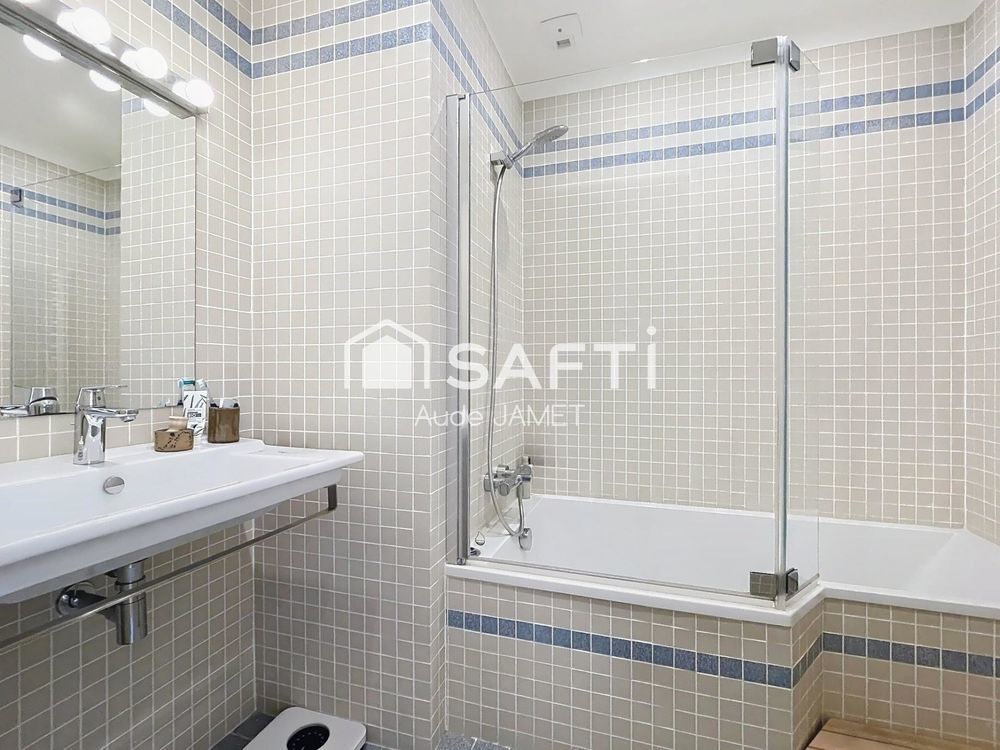 � vendre  Maison Versailles (78000)