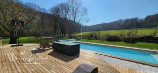  Maison � vendre 7 pi�ces 180 m�