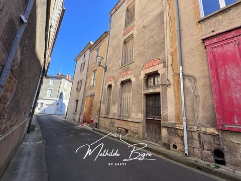   Un peu de poussi�re, beaucoup de potentiel Maison - 4 pi�ce(s) - 80 m�