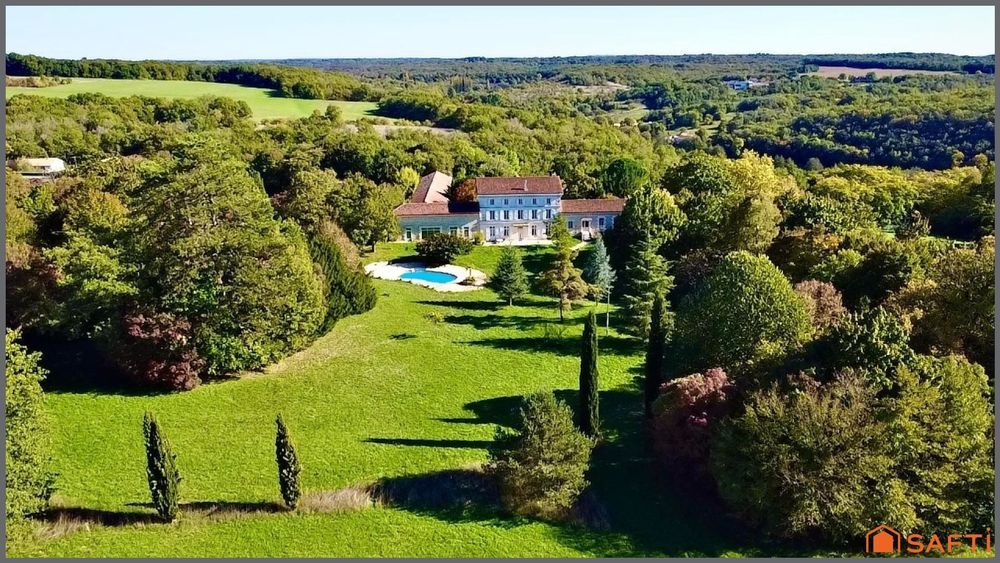 � vendre  Maison Angoul�me (16000)