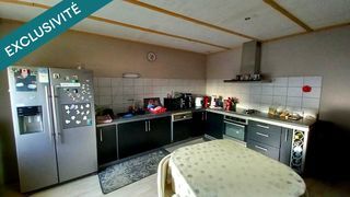  Maison � vendre 7 pi�ces 216 m�