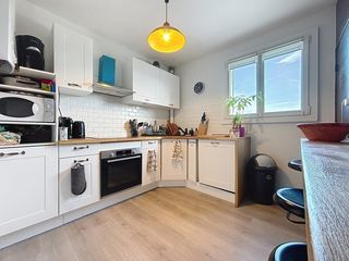  Appartement � vendre 4 pi�ces 77 m�