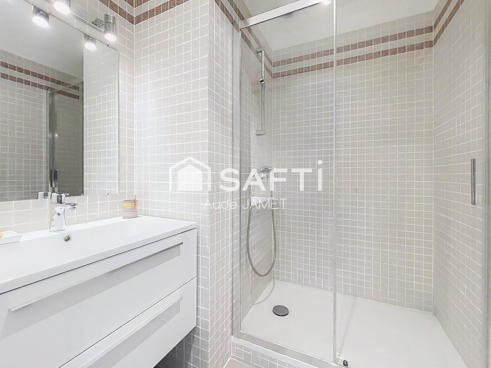 � vendre  Maison Versailles (78000)