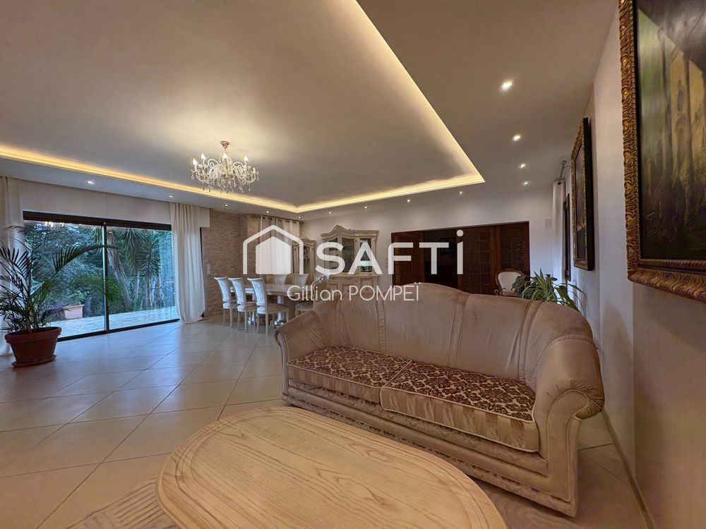 � vendre  Maison La Colle-sur-Loup (06480)