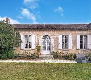  Maison � vendre 10 pi�ces 379 m�