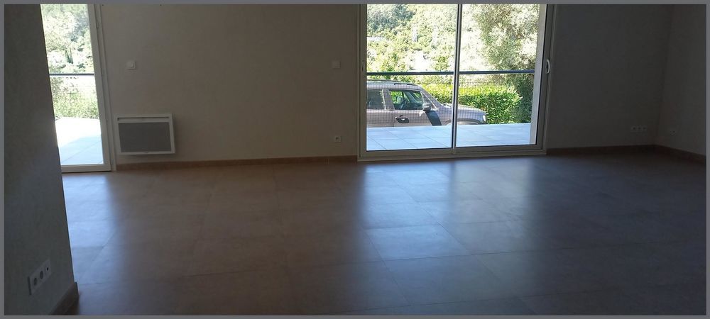 � vendre  Maison Solli�s-Toucas (83210)