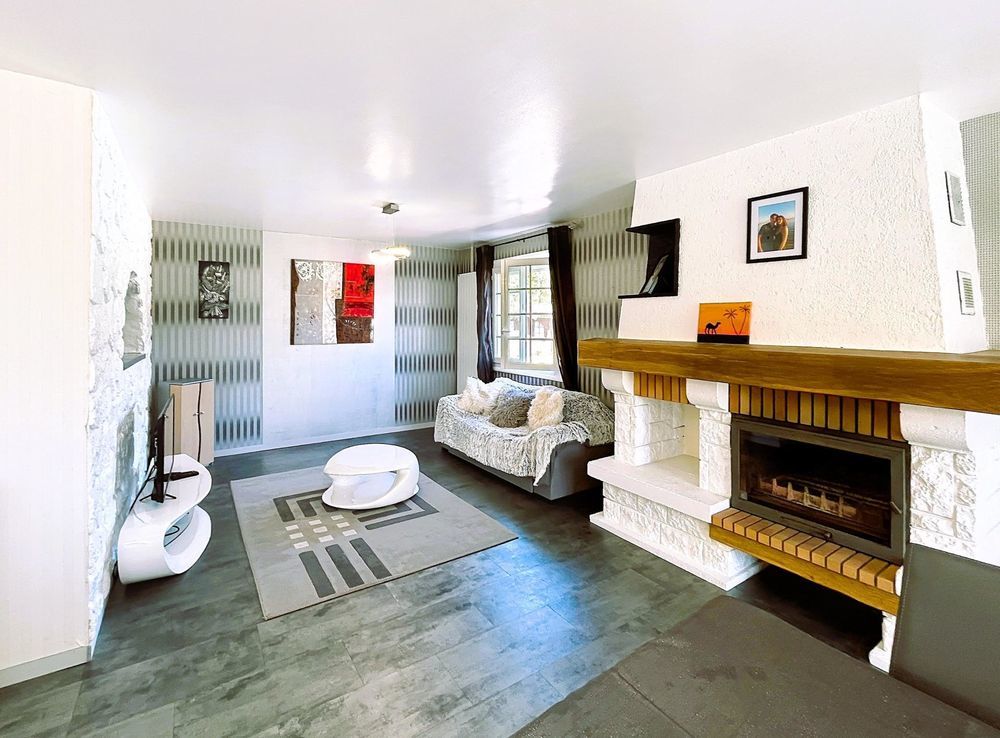 � vendre  Maison Saint-Jean-d'Illac (33127)