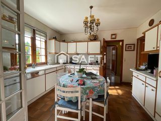  Maison � vendre 7 pi�ces 196 m�