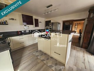  Maison � vendre 7 pi�ces 250 m�