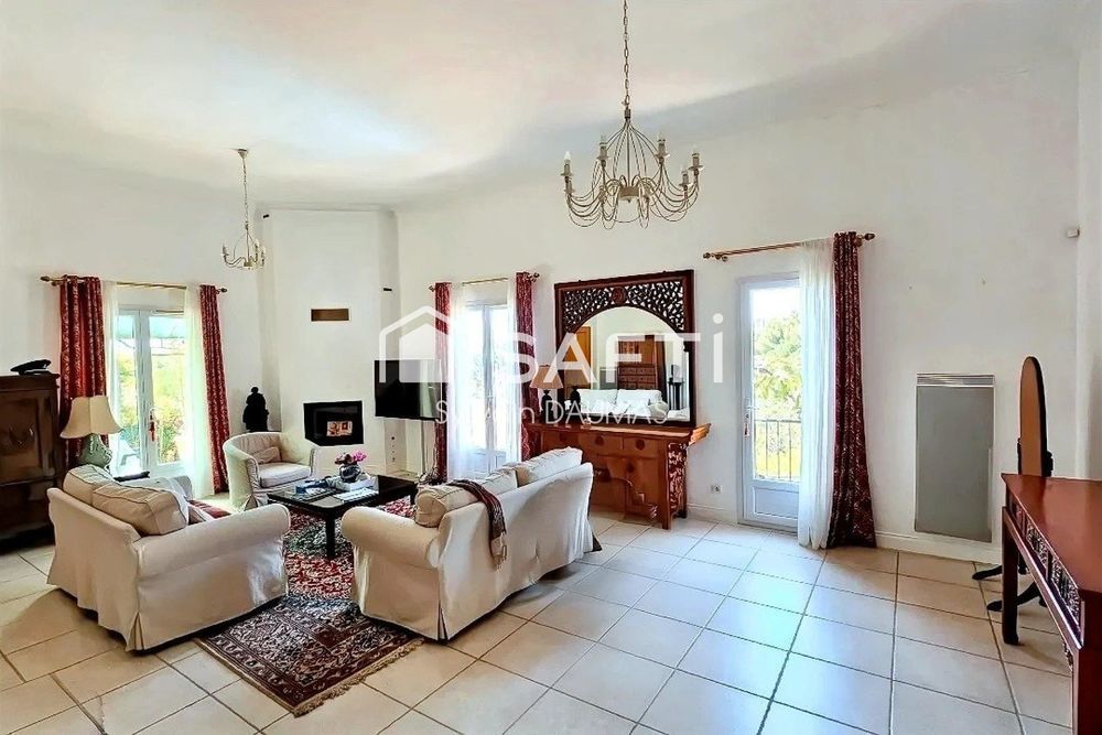 � vendre  Maison Toulon (83200)