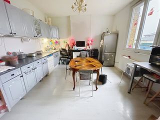  Immeuble � vendre 238 m�