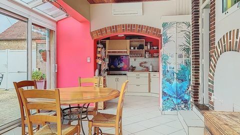   Maison atypique 6 pi�ces 166 m2 Maison - 6 pi�ce(s) - 166 m�