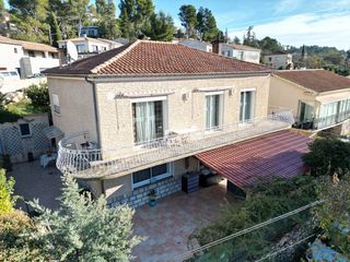  Maison � vendre 7 pi�ces 170 m�