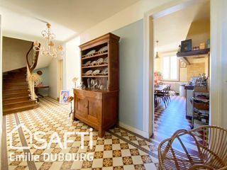  Maison � vendre 4 pi�ces 180 m�