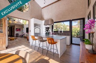  Maison � vendre 5 pi�ces 180 m�