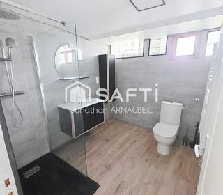  Immeuble � vendre 195 m�