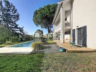  Maison � vendre 7 pi�ces 182 m�