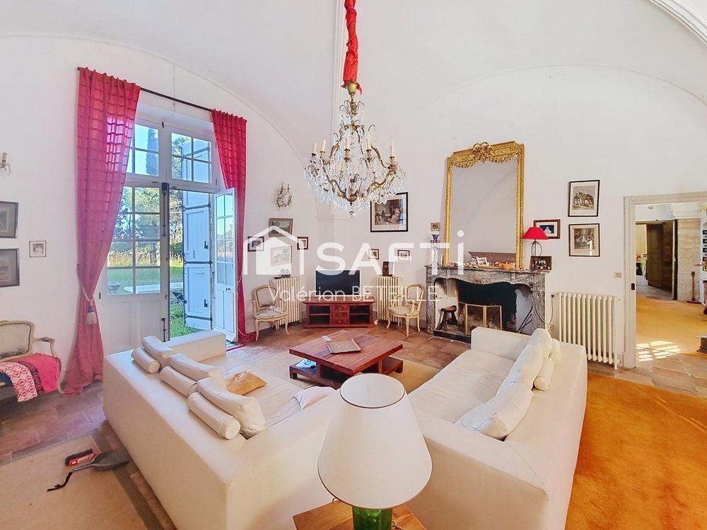 � vendre  Propri�t�/ch�teau L�zignan-la-C�be (34120)