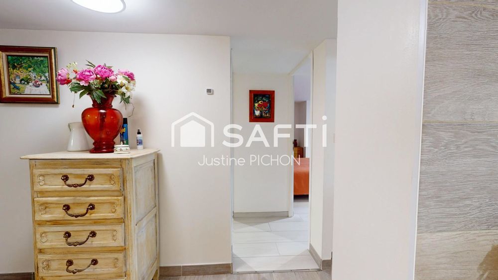 � vendre  Maison Hy�res (83400)