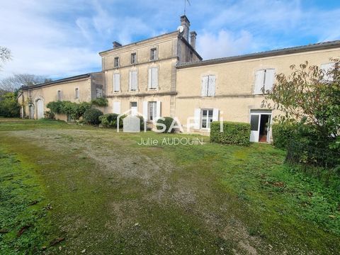   Ensemble immobilier compos� de 2 maisons, avec possibilit� de plusieurs logements suppl�mentaires Maison - 15 + pi�ce(s) - 350 m�