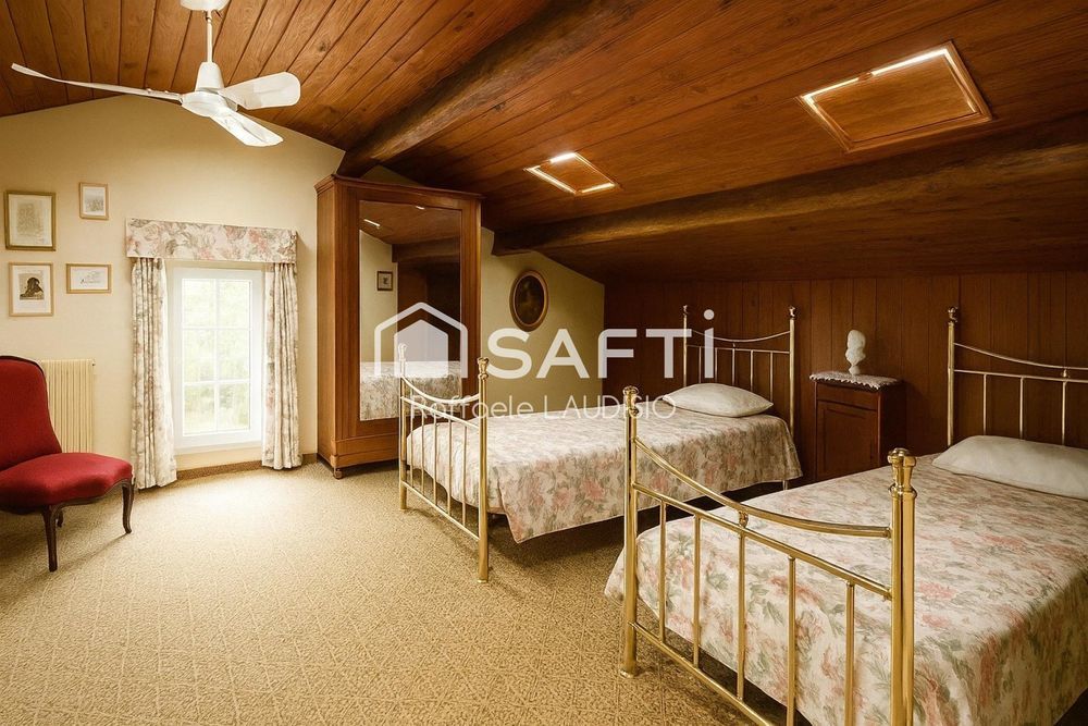 � vendre  Maison Agay (83530)