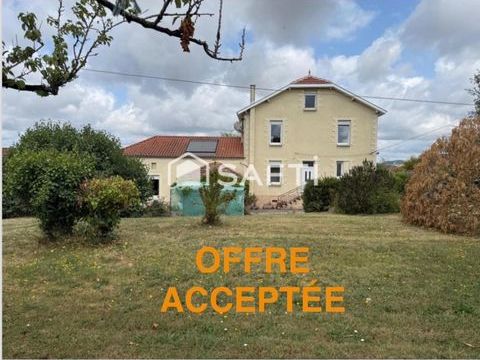   Ensemble immobilier avec d�pendances Maison - 9 pi�ce(s) - 205 m�