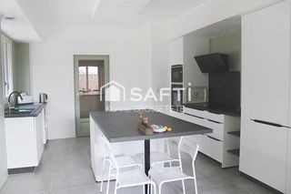  Maison � vendre 7 pi�ces 228 m�