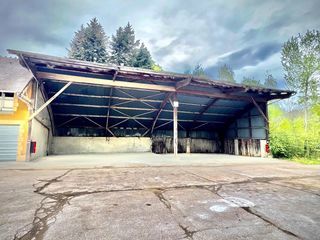  Immeuble � vendre 330 m�