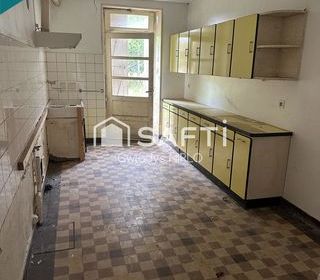  Maison � vendre 13 pi�ces 230 m�