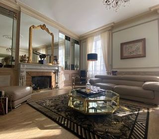  Maison � vendre 12 pi�ces 340 m�