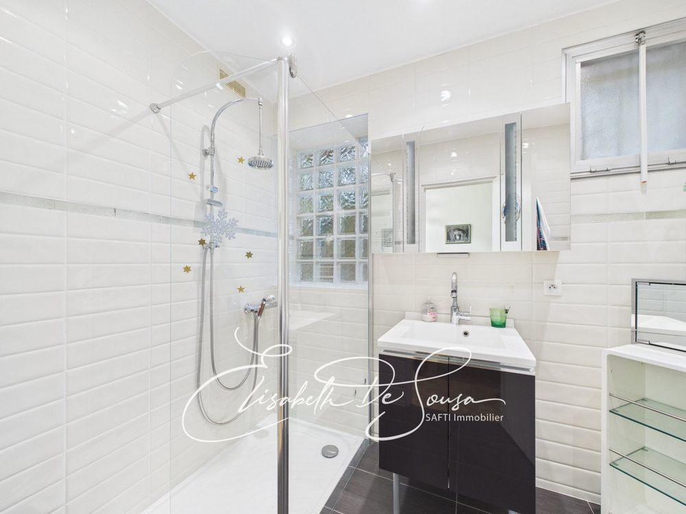 � vendre  Maison Saint-Maur-des-Foss�s (94100)