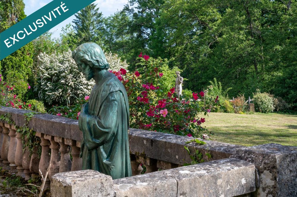 � vendre  Propri�t�/ch�teau Chaucenne (25170)