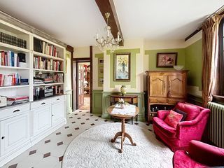  Maison � vendre 8 pi�ces 220 m�