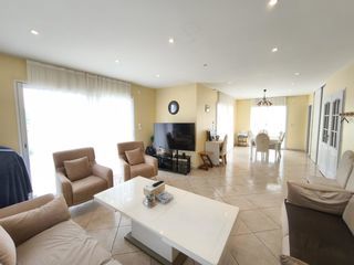  Maison � vendre 7 pi�ces 147 m�