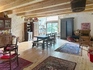  Maison � vendre 6 pi�ces 300 m�