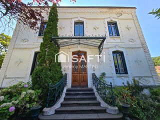  Maison � vendre 8 pi�ces 198 m�