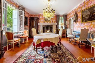  Propri�t�/ch�teau � vendre 11 pi�ces 323 m�