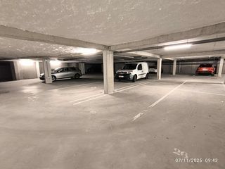  Parking / Garage � vendre 