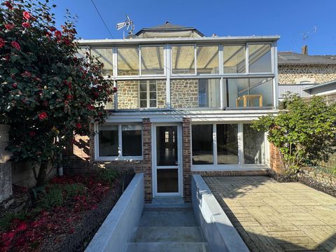   Maison Lumineuse Centre Argentr�- du-Plessis Maison - 6 pi�ce(s) - 130 m�