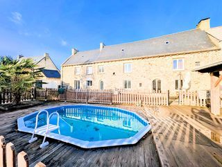  Maison � vendre 7 pi�ces 213 m�