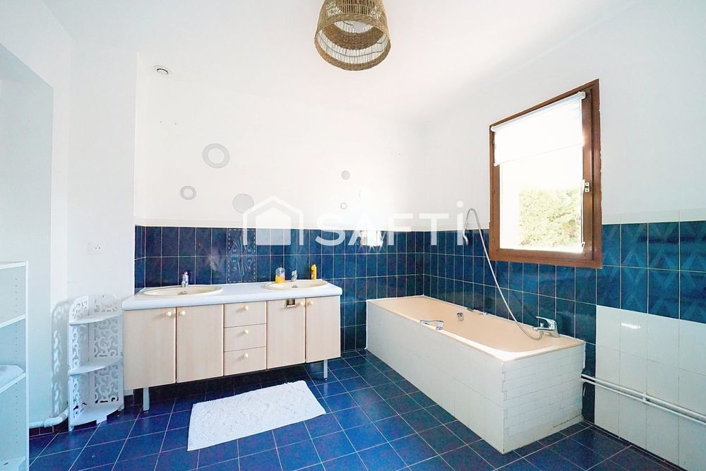 � vendre  Maison Montreuil (93100)