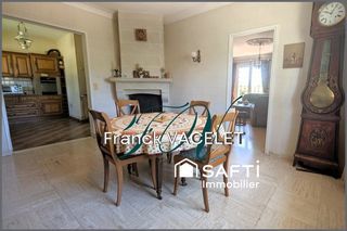  Maison � vendre 8 pi�ces 250 m�