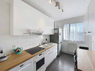  Appartement � vendre 5 pi�ces 94 m�